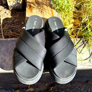 Tom’s black slip ins. Never worn just too small for me.